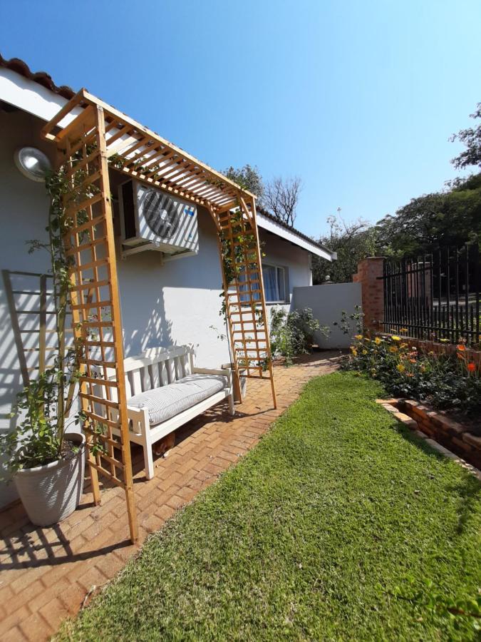 Kruger Southern Cross Малелейн Екстериор снимка